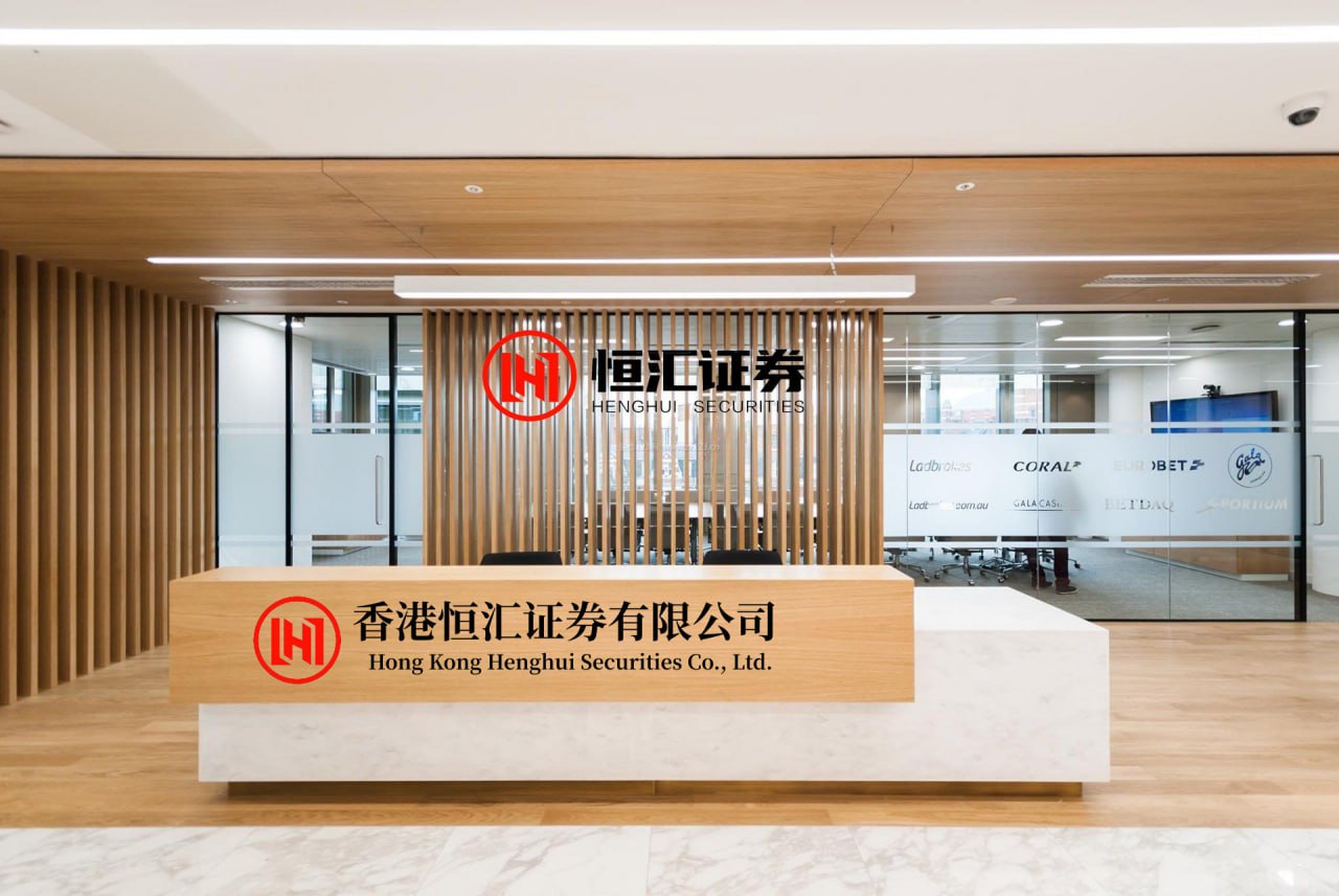 大华配资官网 杨矅宁2025：总结一些主升浪的技术特征：1、macd出现红柱，且黄白线金叉在零轴上，此后黄白线开始水上运行，此为一波行情的开始；2、先有一波小的主升，以5日均线为上涨趋势线；3、调整至新的上涨...